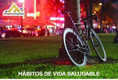 USO DE BICICLETA HÁBITO DE VIDA SALUDABLE